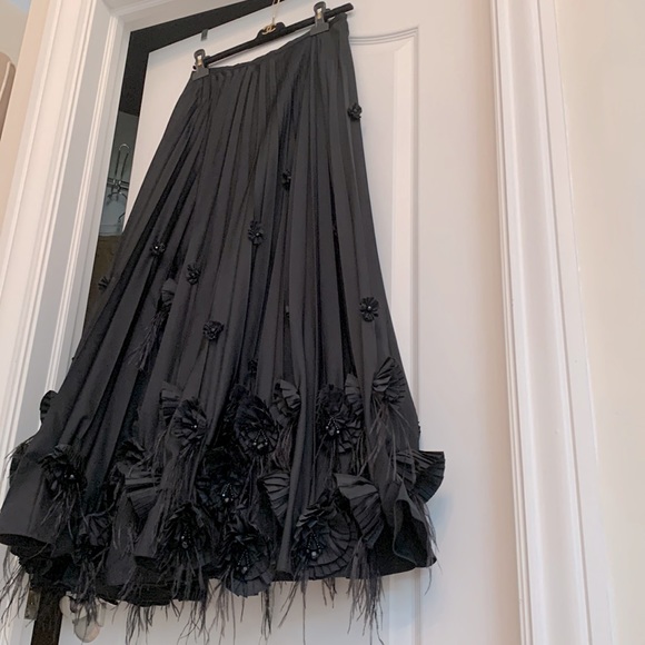 Ostrich Feather Jewels Rosettes Couture Designer Black Satin Full Pleated Skirt - Picture 1 of 16